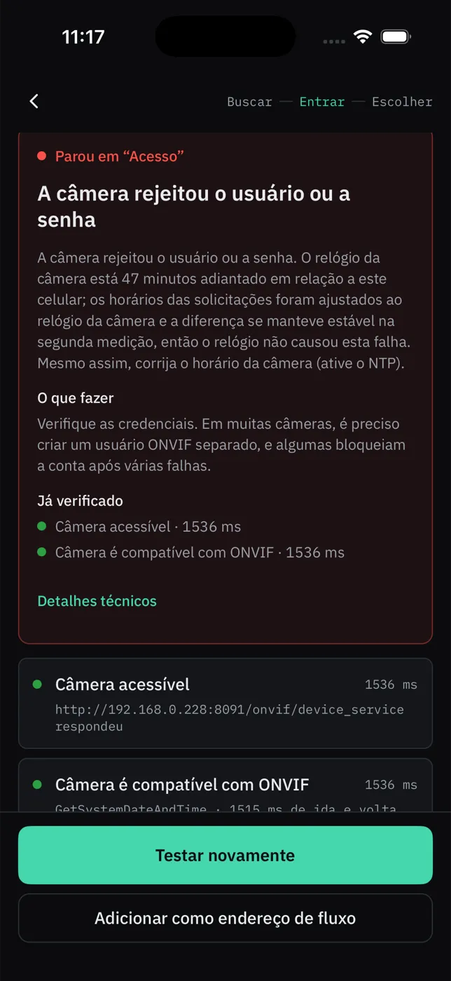 The app’s connection-failure card in Português: the camera rejected the username or password, what to do, and what was already checked.