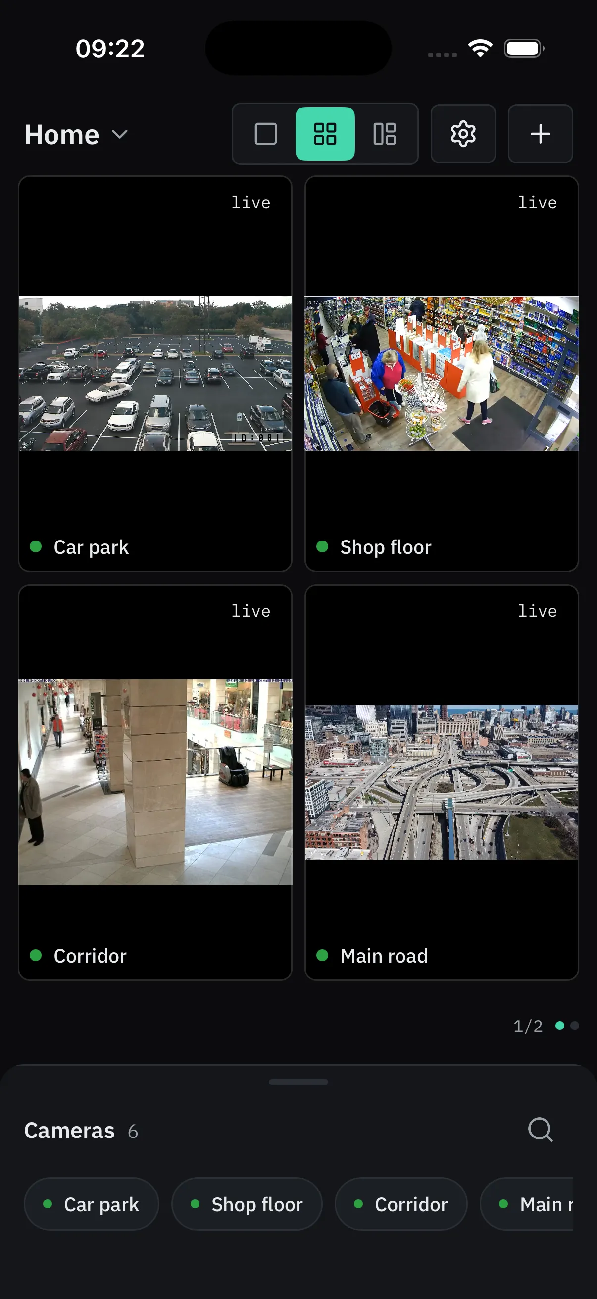 iPhone’da 2×2 düzeninde ViewTile duvarı: otopark, mağaza, koridor ve ana yol; her birinde yeşil nokta ve adı.